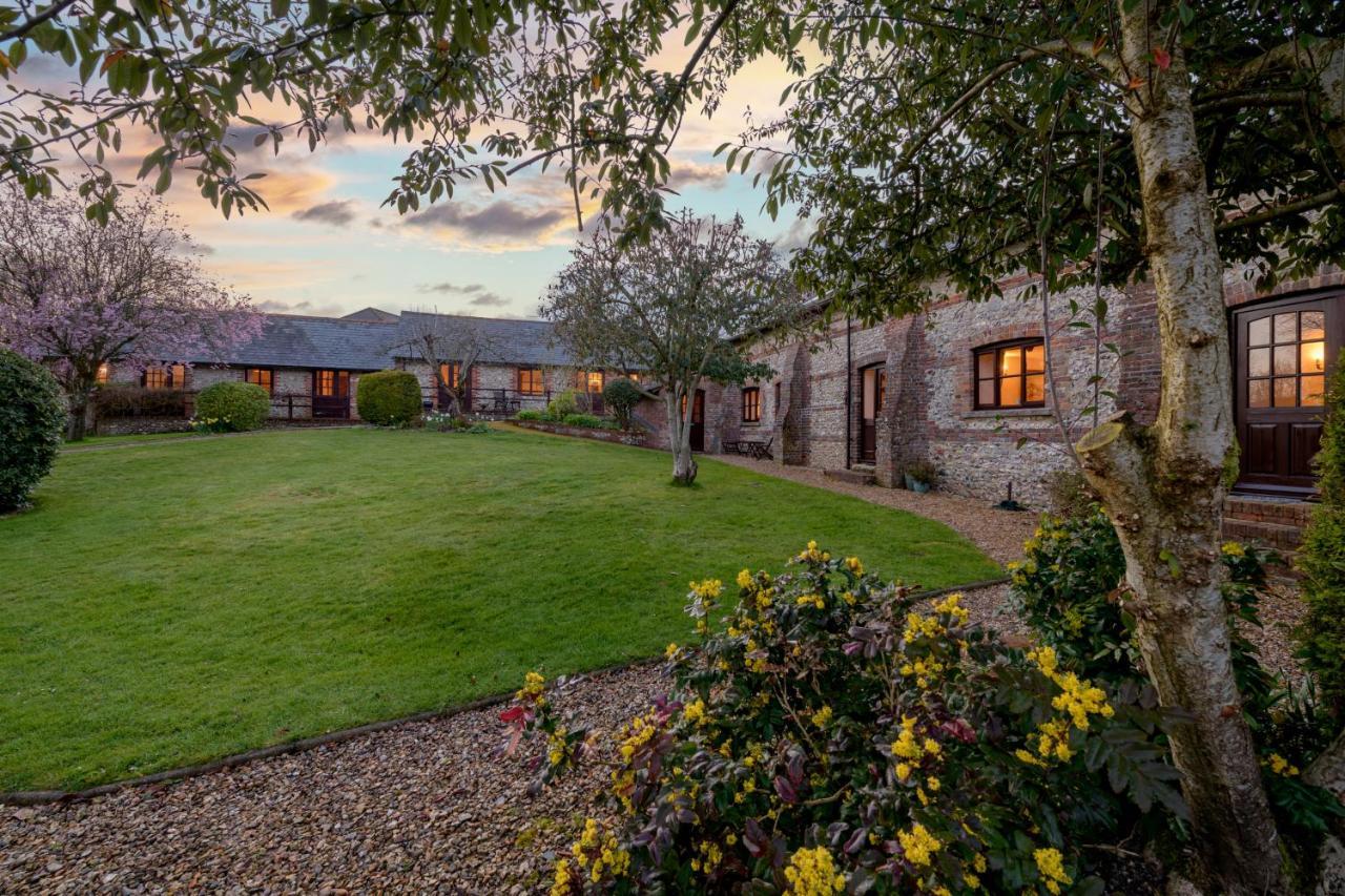 Luccombe Farm Holiday Cottages Milton Abbas Εξωτερικό φωτογραφία