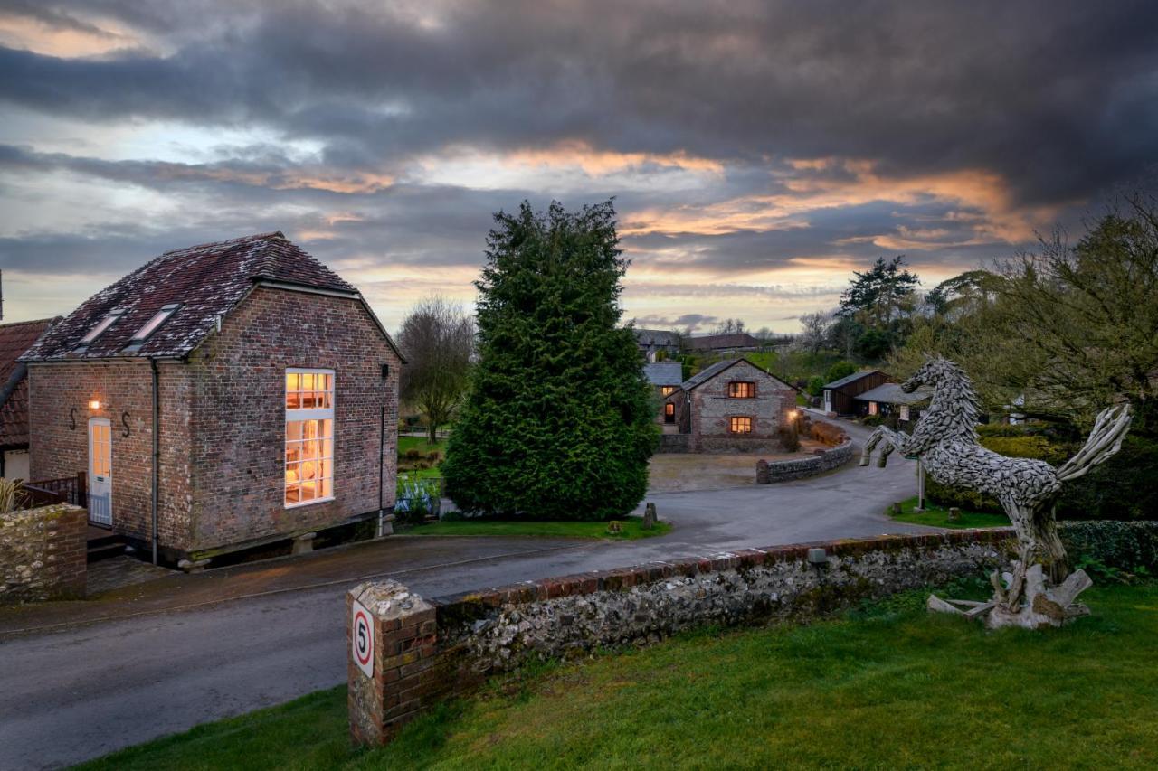 Luccombe Farm Holiday Cottages Milton Abbas Εξωτερικό φωτογραφία