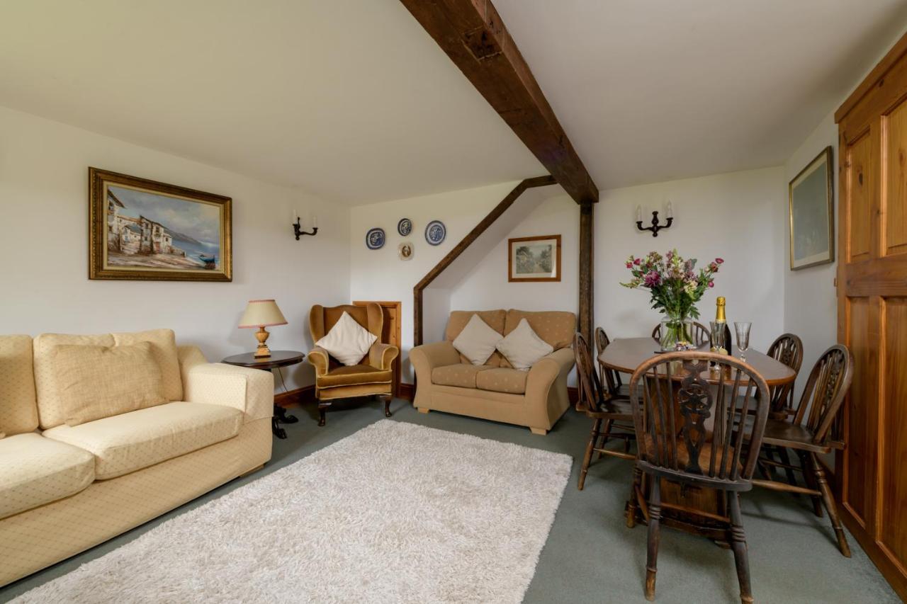 Luccombe Farm Holiday Cottages Milton Abbas Εξωτερικό φωτογραφία